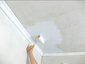 Как выбрать краску для потолка